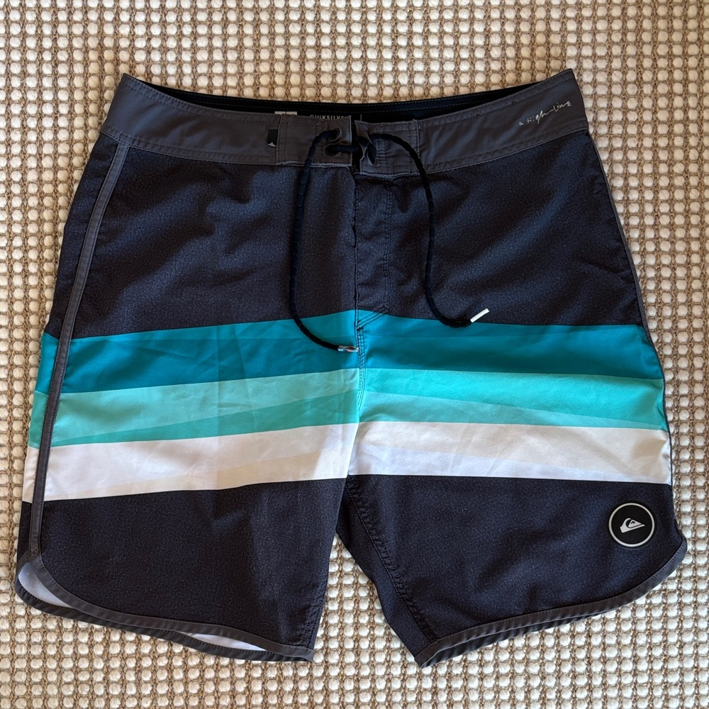 QUICKSILVER Boardshorts, Bathing Suit - Picture 1 of 5